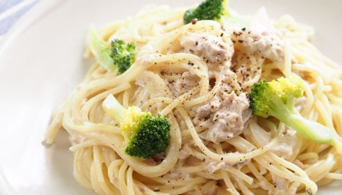 Brocolis com molho branco