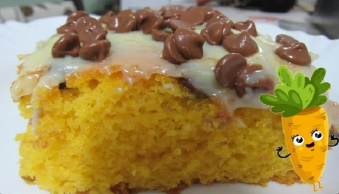 Receita de Bolo de cenoura com leite ninho